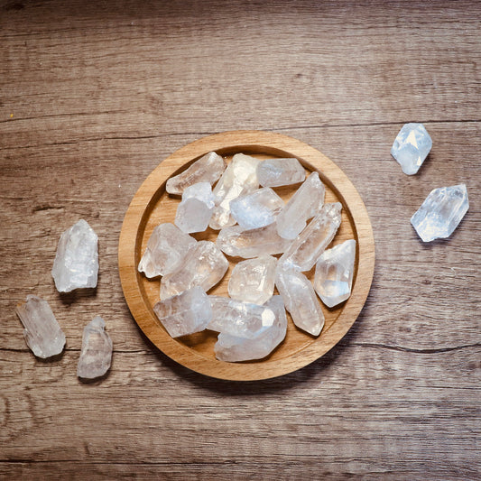 rough clear quartz points