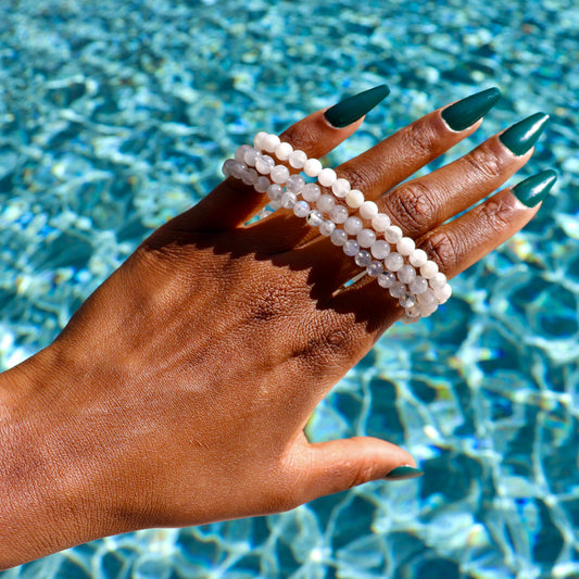 6-8 mm rainbow moonstone bracelet