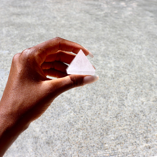 1.5" inch selenite pyramids