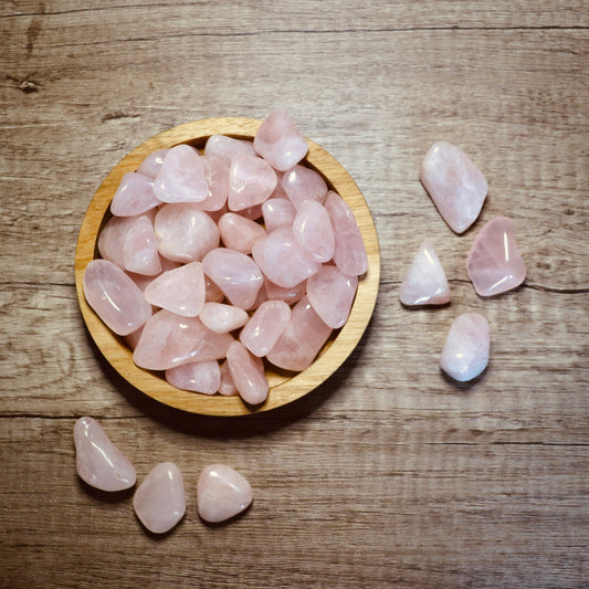 tumbled rose quartz