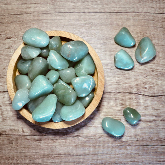 tumbled green aventurine