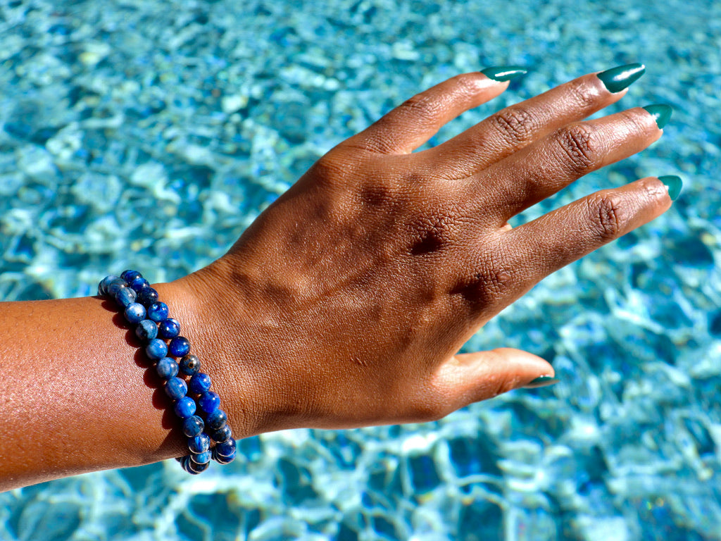 5-7 mm blue kyanite bracelet