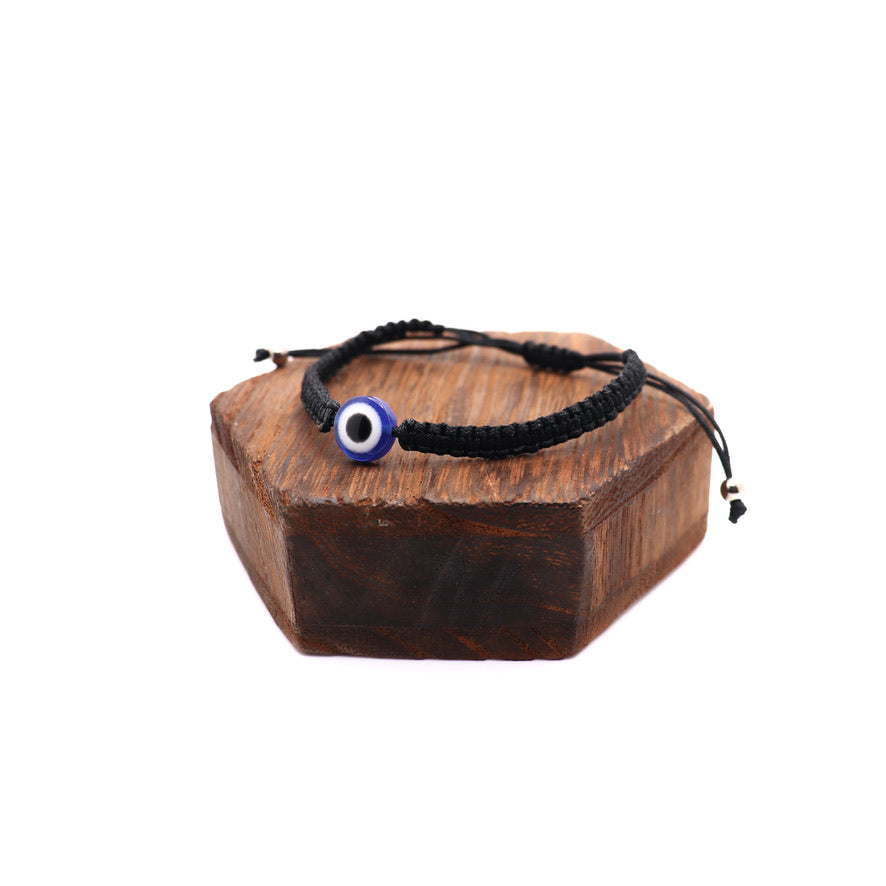 black adjustable evil eye bracelet